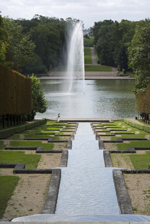 Domaine de Sceaux/French garden created by Andre Le Notre/Sceaux/Hauts de Seine/France/Grandes Cascades