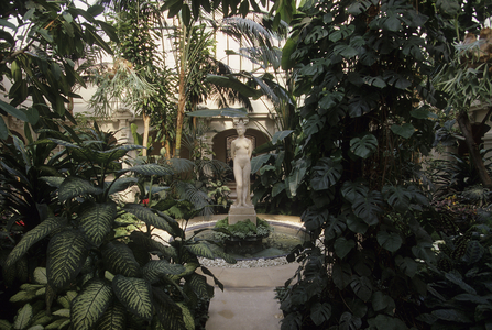 Private Garden of the Senate/Palais du Luxembourg/Paris/Ile de France/France