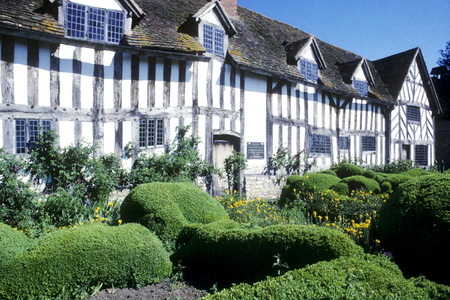 Mary Arden House (photo)