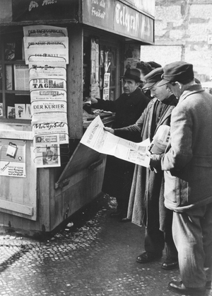 Berliners at a newsstand shortly after the currency reform (Waehrungsreform) of June 1948,  Berlin, 21 June 1948, ( photo)