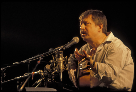 Wolf Biermann performing in East Germany for the first time since he was deprived of his citizenship in 1976, Leipzig, 1st December 1989 (photo)