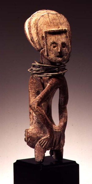 Eastern Kongo female statuette, from Zaire or Angola (wood & metal)