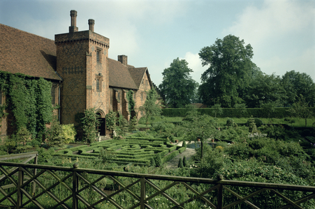 The Knot Garden and the Old Palace, Hatfield House, Hertfordshire, from the south-east (photo)