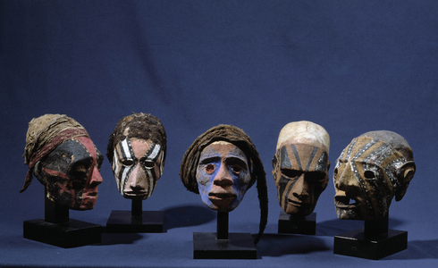 Primitive art: five terracotta heads with tribal painting. From Vanuatu. Anonymous. Museum of African, Oceanian and Amerindian Arts, Marseille.