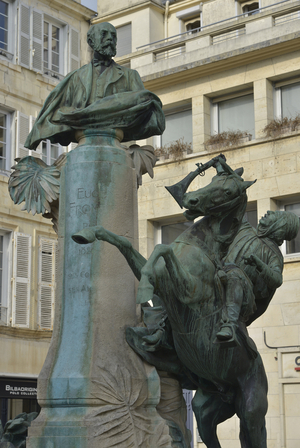 Statue of Eugene Fromentin, Orientalist painter (1820-1876), place des petits benches Rochelais sculptor Ernest Dubois (1863-1930) Inauguree in 1905 La Rochelle (17000), Charente-Maritime
