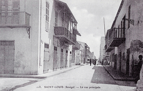 Africa: the main street in Saint Louis, Senegal, early 20th century (postcard)