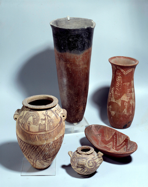 Egyptian antiquite: different types of ceramic and terracotta vases from the period Nagada I and Nagada II (3500-3100) (ceramic and terracotta)