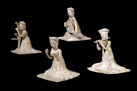 Chinese art: statuettes of lute and flute musicians, Suei Dynasty, 581-618 AD (terracotta)