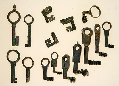 Selection of Keys (bronze)