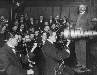 Sir Edward Elgar recording at 21 City Road, London January 1914. English composer, 2 June 1857 -23 February 1934.