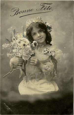 Postcard, greeting “Happy Fete”: little girl with flowers.