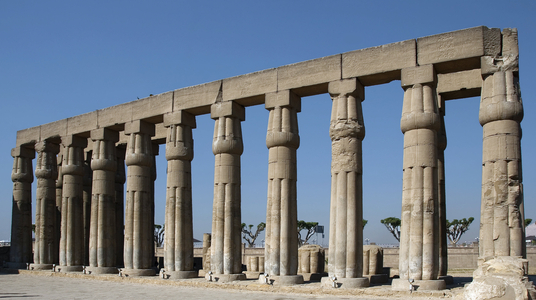Egyptian antiquitis: papyrus stem-shaped colonnade of Pharaoh Amenhotep III (Amenophis) (1387-1348 BC), Temple of Luxor. East Bank (Thebes), Egypt