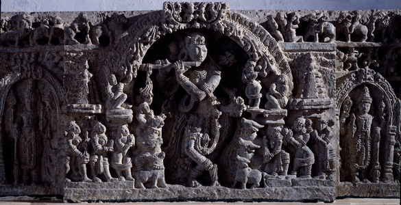 Hinduism: “” Krishna or Venugopala, master of flute cows””” Black stone sculpture, central part (Krishna as Venugopala) 12th century (12th century) from Halebidu, Mysore - Calcutta, Indian museum
