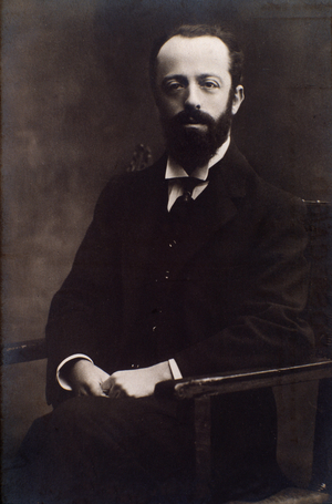 Portrait of Leone Sinigaglia (b/w photo)