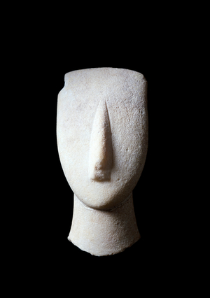 Head and neck of a woman, white marble figure with ochre inlays, 3200-2000 BC