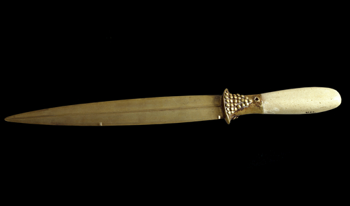 Dagger, fom the site of Ur (gold)