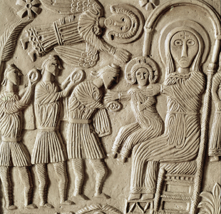 Archaeology of the Middle Ages (Middle Ages). Barbarian art of Lombardy: adoration of the Magi, low relief of the altar of Duke Rachis. Sculpture, Lombard art, 737-744. Cividale del Friuli, Chretien Museum, treasure of the cathedral