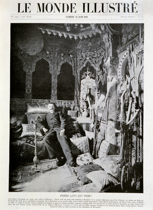 Pierre Loti in the oriental living room of his house in Rochefort - in "Le Monde Illustré" from 16/06/1923