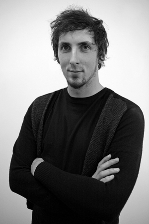 Portrait of Florent Belda, French sculptor. Opening of the exhibition Disouvertes. Galerie Trafic in Paris on November 28, 2009.