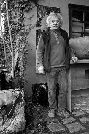 Portrait of Claude Champy, French ceramist, in front of his workshop in Plaisir in 2008.