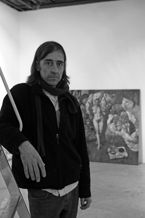 Portrait of Marcos Carrasquer, Spanish painter. Mounting the exhibition Marcos Carrasquer in the Deborah Zafman gallery in Paris in 2009.