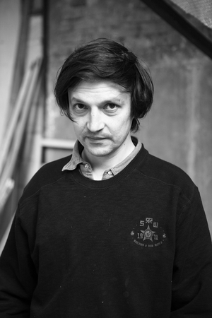 Portrait of Damien Cabanes, painter and sculptor, in his workshop in Montreuil sous Bois in 2007.