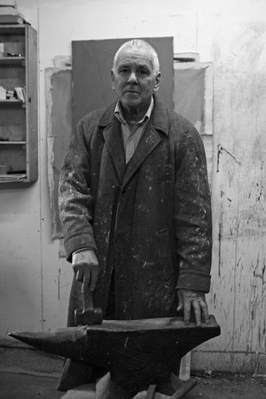 Portrait of Bryan Illsley, English painter, in his studio in London in 2008.