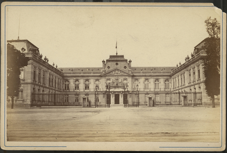 France, Ile-de-France, Yvelines (78), Versailles: La prefecture, 1885