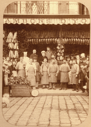 France, Ile-de-France, Paris (75): front of a York ham dealer with decorations based on York ham, 1870