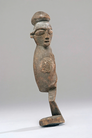 Power Figure (Mbwoolo), Yaka people (Democratic Republic of the Congo), c.1970 (wood, resin, kaolin & encrustation)
