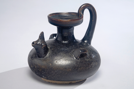 Ewer with chicken design, c.317-589 (high-fired pottery & brown glaze)