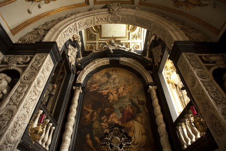 Detail of the Mary Chapel, St. Charles Borromeo church (photo)