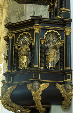Pulpit (photo)
