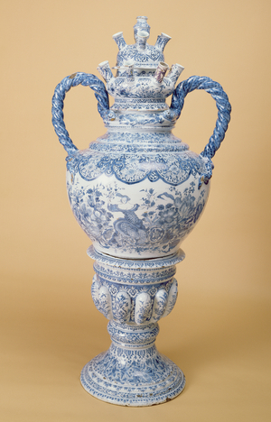 Delft flower vase, factory of Adriaen Kocks, c.1690