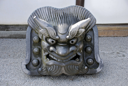 Tenryu-ji - Kyoto (Japan) - Kamakura period - Buddhist temple - garden promenade with pond attributed to Muso Soseki - UNESCO World Heritage designation 1994 - Tenryu-ji - Kyoto (Japan) - Kamakura period - Buddhist temple - stroll garden with pond thought to be designed by Muso Soseki - UNESCO World Heritage Site 1994