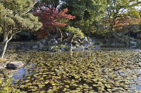 Shosei-en ou Kikokutei - Higashi Hongan-ji - Kyoto (Japan) - Edo period - Buddhist temple - garden promenade with pond designed by Ishikawa Jozan - Shosei-en or Kikokutei - Higashi Hongan-ji - Kyoto (Japan) - Edo period - Buddhist temple - stroll garden with pond designed by Ishikawa Jozan Jozan