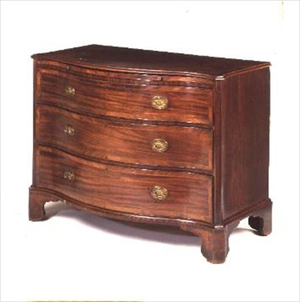 George III mahogany serpentine chest of drawers, top and drawers crossbanded, mahogany and boxwood stringing, c.1780