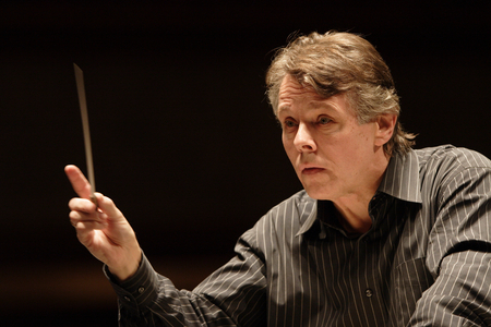 Mariss Jansons - portrait of the Latvian conductor conducting The Royal Concertgebouw Orchestra of Amsterdam (Netherlands) at the Theatre des Champs Elysees, Paris, France, 13 February 2007