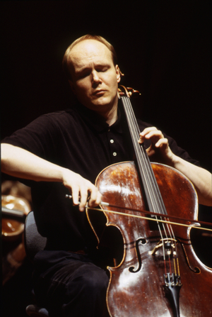 Truls Mork - portrait of the Norwegian cellsit, performing in 1998. b. 1961
