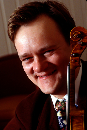 Frank Peter Zimmermann, 2000. German violinist b.1965