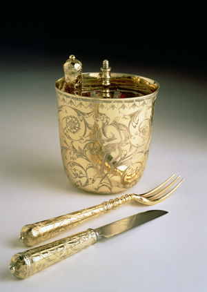 Travelling set of a knife, fork, spoon and beaker, c.1690 (silver)