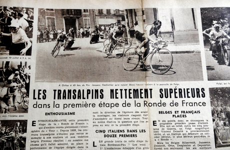 Extract from the special edition of the sports magazine Mirror-Sprint (Mirror Sprint) dedicated to the cycling race of the Ronde de France in July 1946 - the first exciting stage Bordeaux-Pau dominated by the Transalpins (Italian riders) and won by Bertocchi -