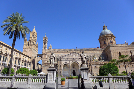 Palermo, Sicilia, Italia (Palermo, Sicily, Italy) cattedrale (cathedrale) - Photo Patrice Cartier