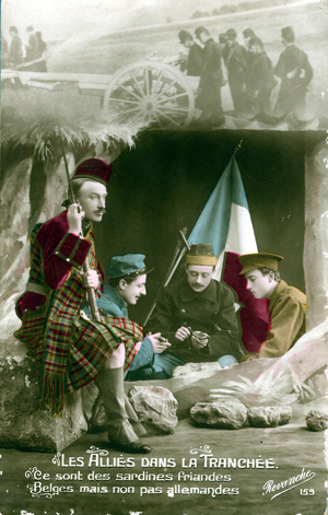WWI postcard, French and Allied soldiers (1 Belgian, 1 English, 1 Scottish in kilt), sharing a box of sardines in a trench.(photo)