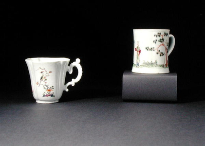 L-R: Worcester coffee cup, c.1753, Worcester small mug, c.1754 (porcelain)