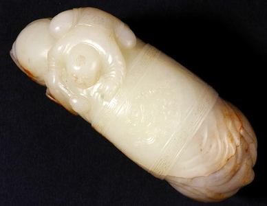 Standing Elephant, viewed from above (pale celadon) (see also 208383)