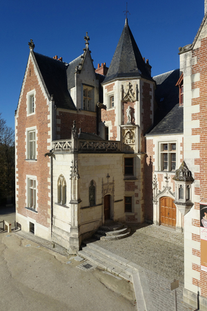 Chateau du Clos Luce - Clos Luce - Amboise - The Chateau du Clos Luce is located in the heart of the Loire Valley, in the city center of Amboise. Once called the Chateau du Cloux and summer residence of the kings of France until 1516, Francois I put it at the disposal of Leonard de Vinci, who lived there for three years, until his death on 2 May 1519