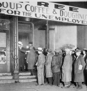 Queue for a soup kitchen for the unemployed in Chicago, c.1933 (b/w photo)