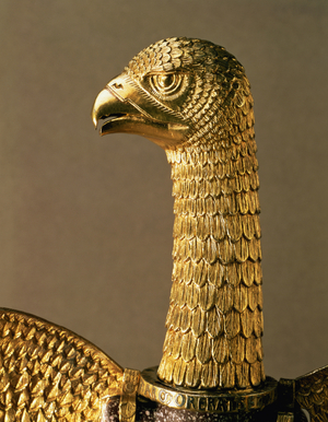 Head of an eagle, detail of 12th century ornamentation of an antique porphyry vessel transformed to a liturgical vessel, French, 12th century (gold) (detail of 98050)