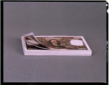 Banknotes of 100 Francs issued in 1969.
